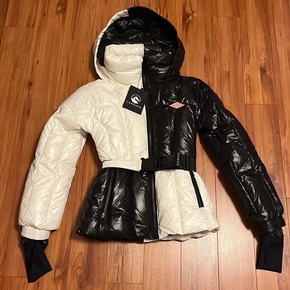 Cordova Women's Black and White Ski Jacket - Picture 2 of 6